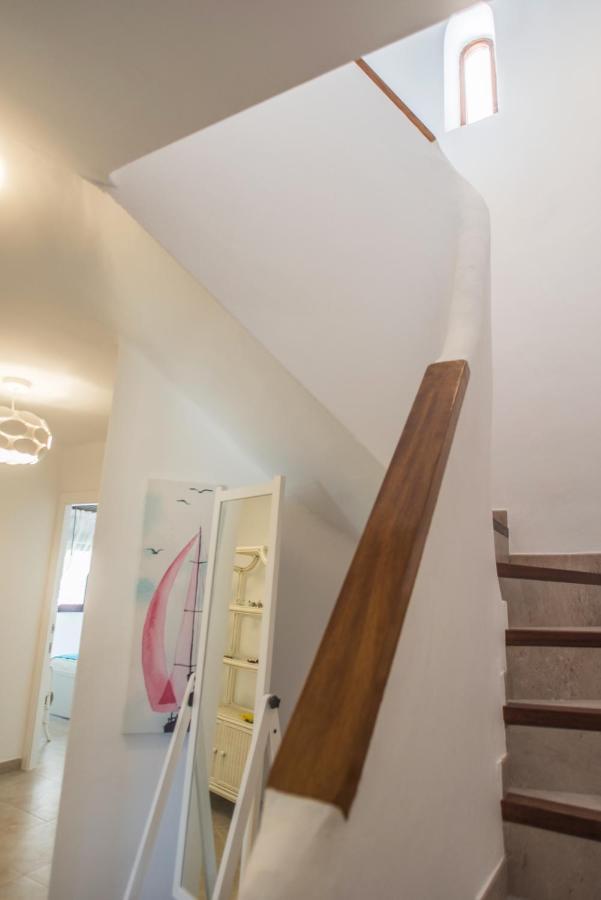 Villa Mediterránea: Spacious Luxury with Sea Views Atamaria Exterior photo