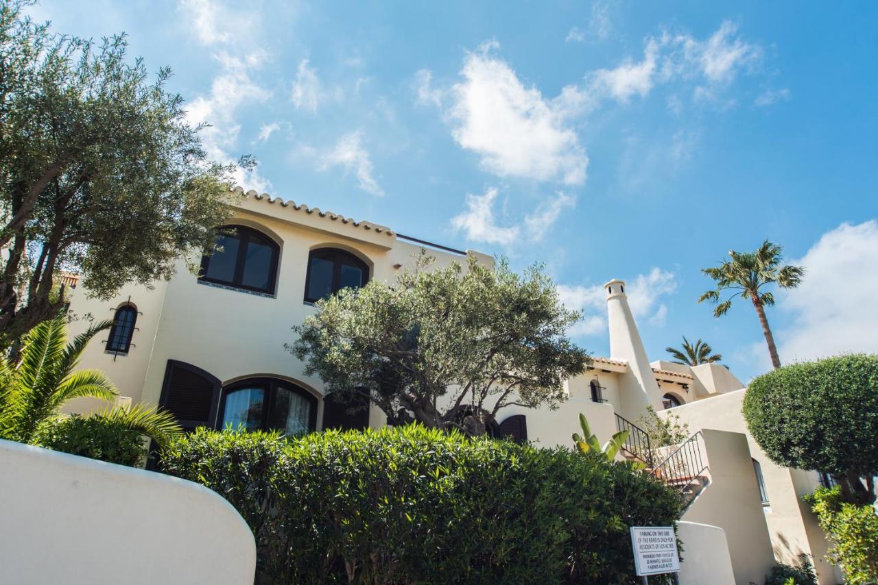 Villa Mediterránea: Spacious Luxury with Sea Views Atamaria Exterior photo