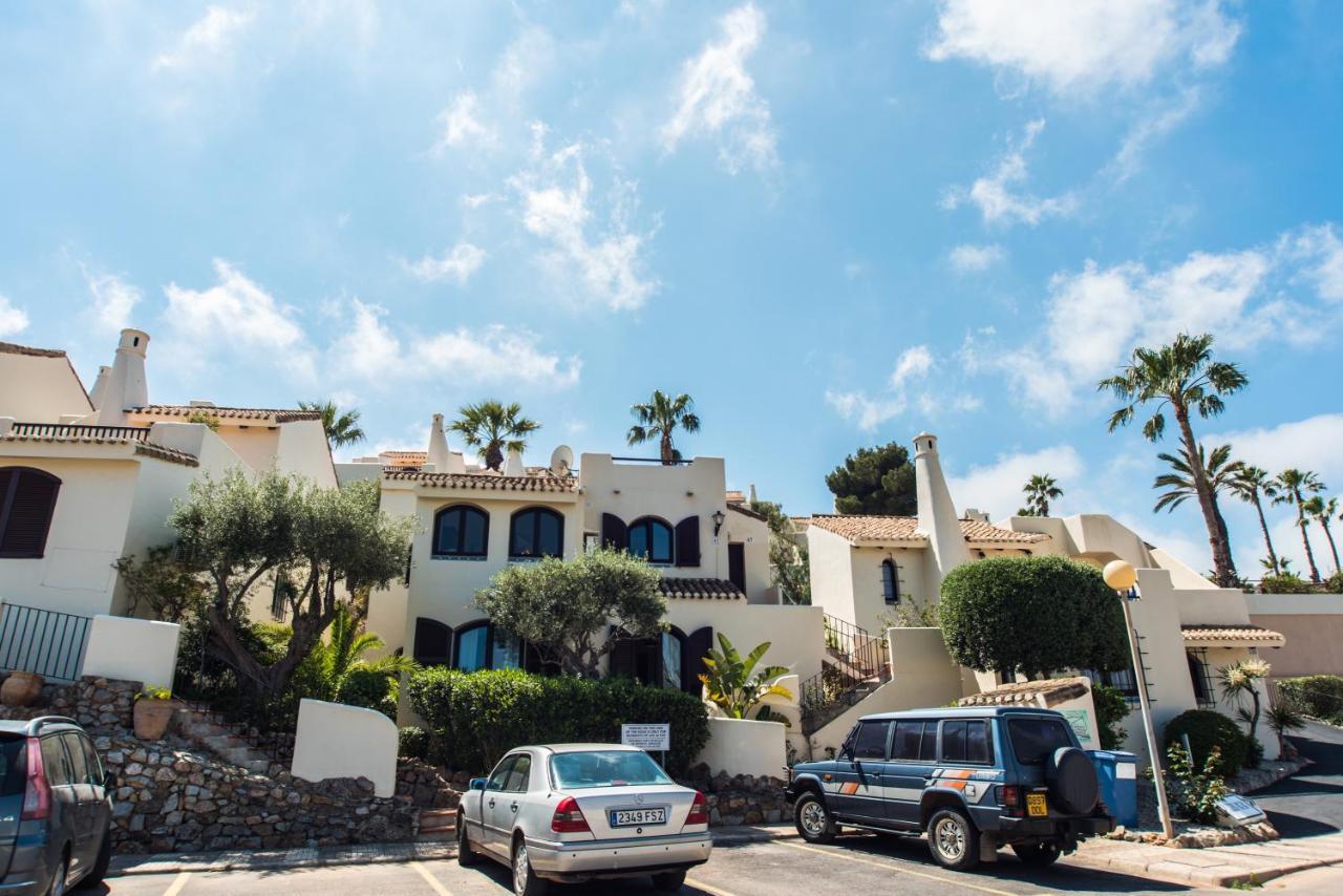 Villa Mediterránea: Spacious Luxury with Sea Views Atamaria Exterior photo