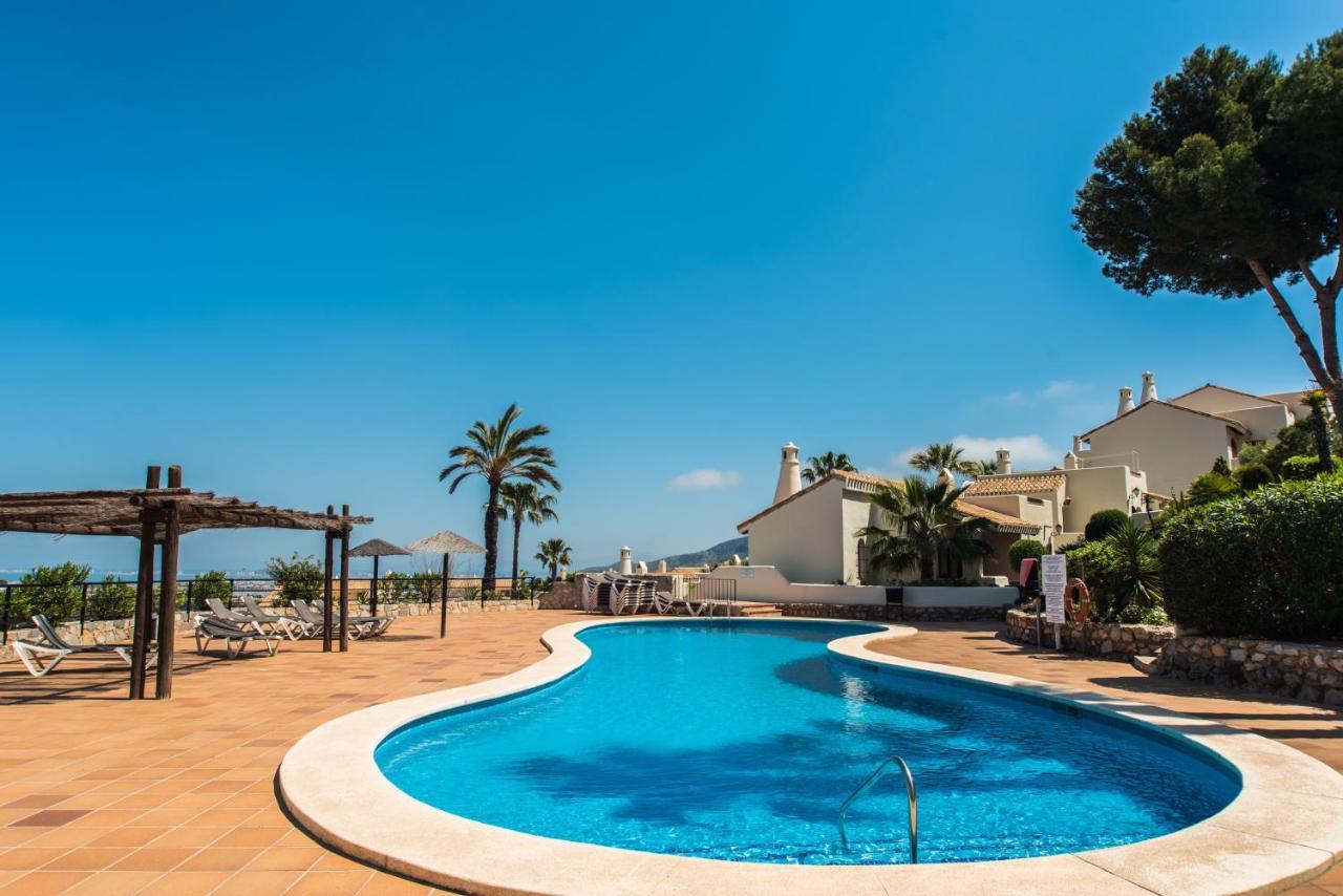 Villa Mediterránea: Spacious Luxury with Sea Views Atamaria Exterior photo