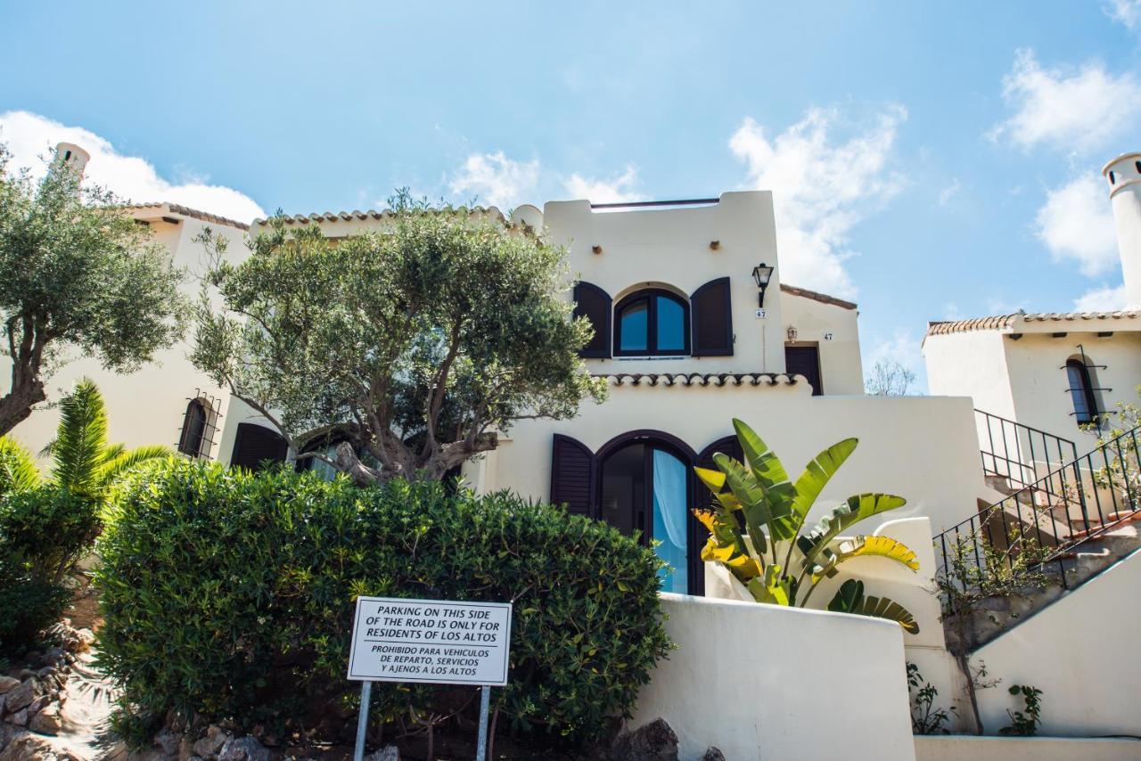 Villa Mediterránea: Spacious Luxury with Sea Views Atamaria Exterior photo