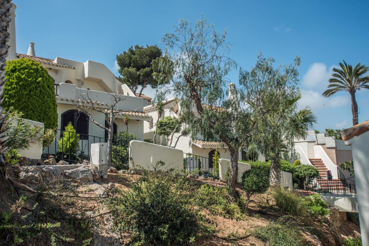 Villa Mediterránea: Spacious Luxury with Sea Views Atamaria Exterior photo