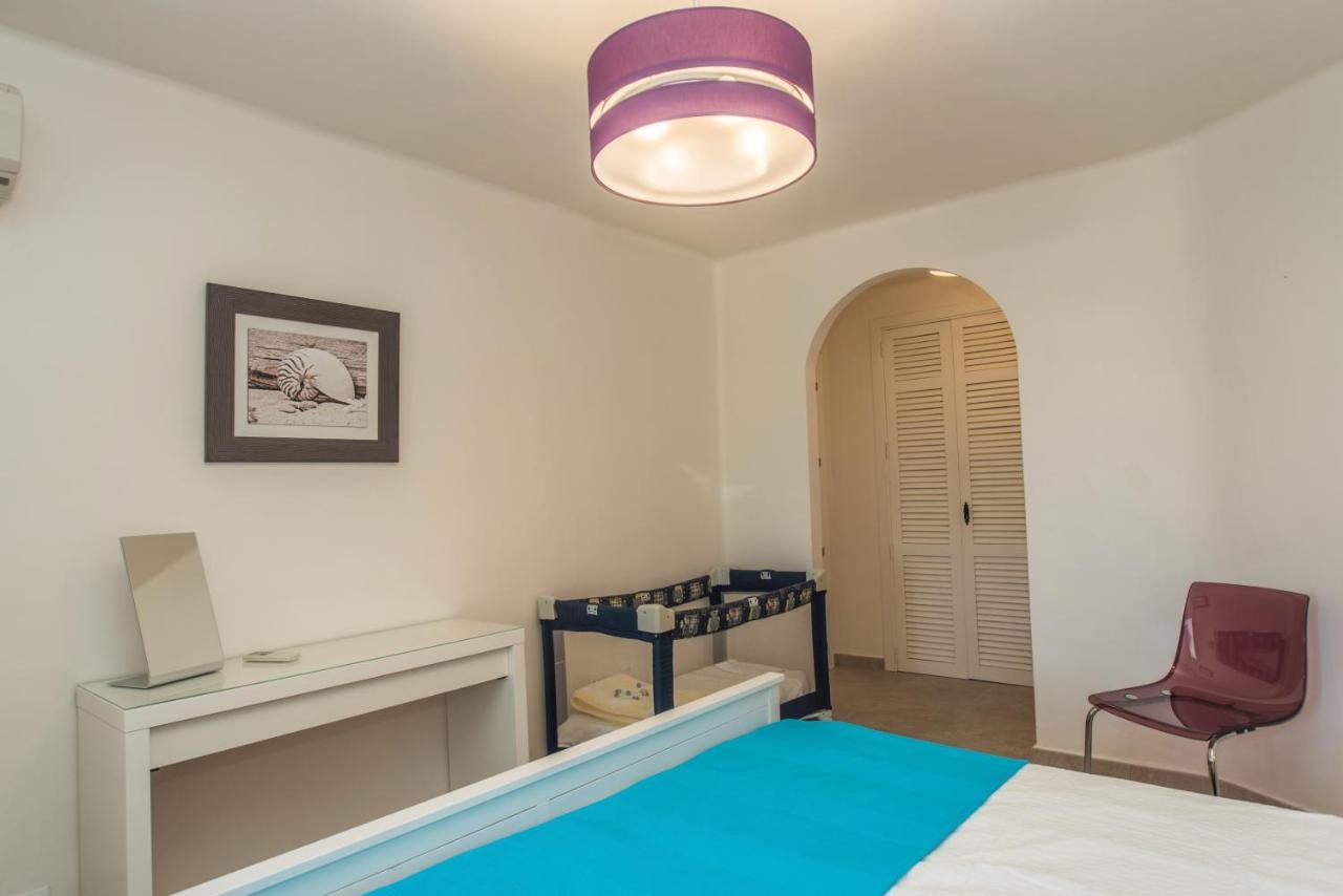 Villa Mediterránea: Spacious Luxury with Sea Views Atamaria Exterior photo