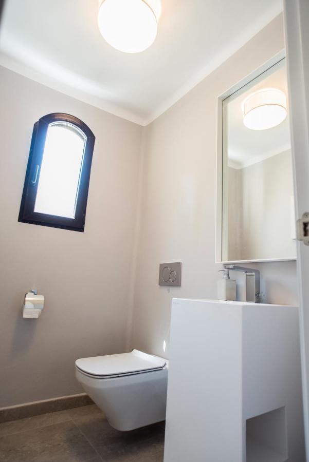 Villa Mediterránea: Spacious Luxury with Sea Views Atamaria Exterior photo